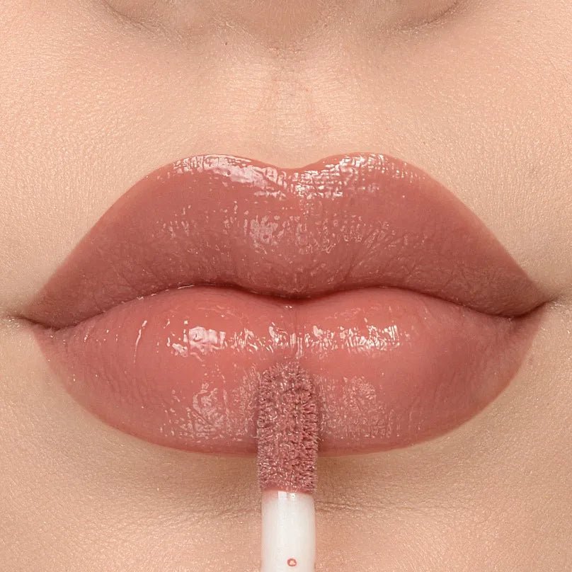 Glassy Lips - Yummy | Mari Maria Makeup - Image 2